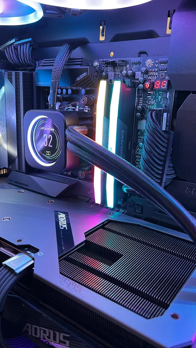 Corsair Vengeance RGB 2x16GB CL30